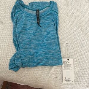 Lululemon Metal Vent Tech Surge SS